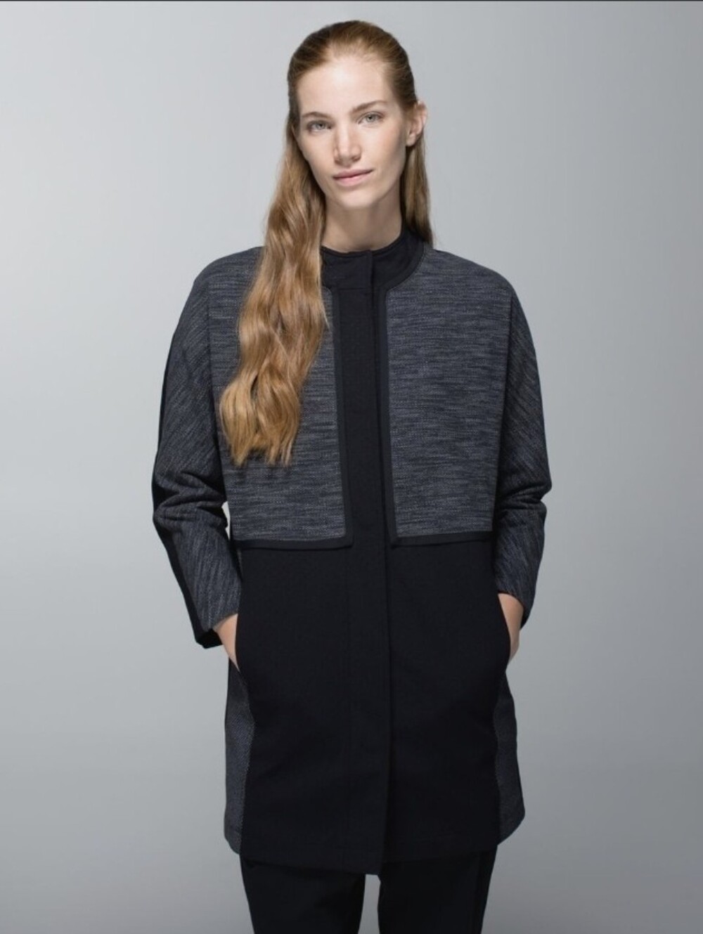 lululemon athletica Cocoon Car Coat Charcoal and Black Panel